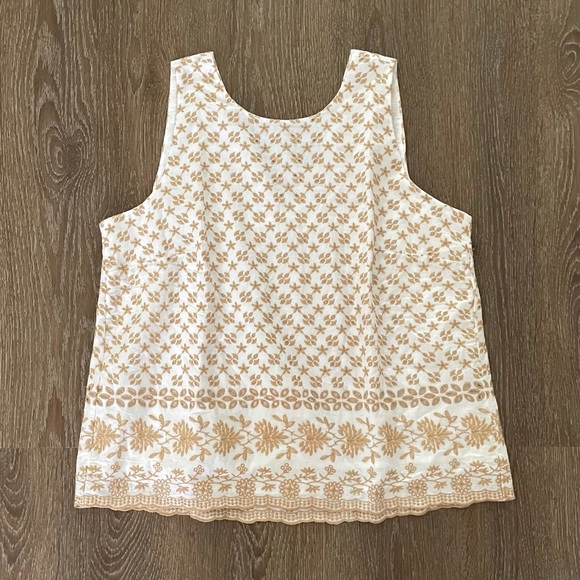 LOFT cotton embroidered V-Back Top Size Small - Picture 7 of 7